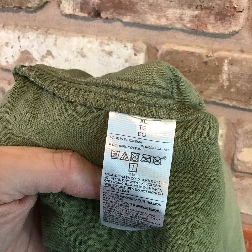 OLD NAVY Women's Olive Green High-Waisted Crinkle Gauze Super Wide-Leg Pants XL - Picture 6 of 6